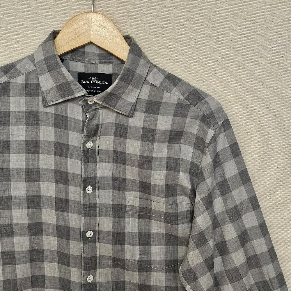 Rodd & Gunn Long Sleeve Button Down Sport Fit M